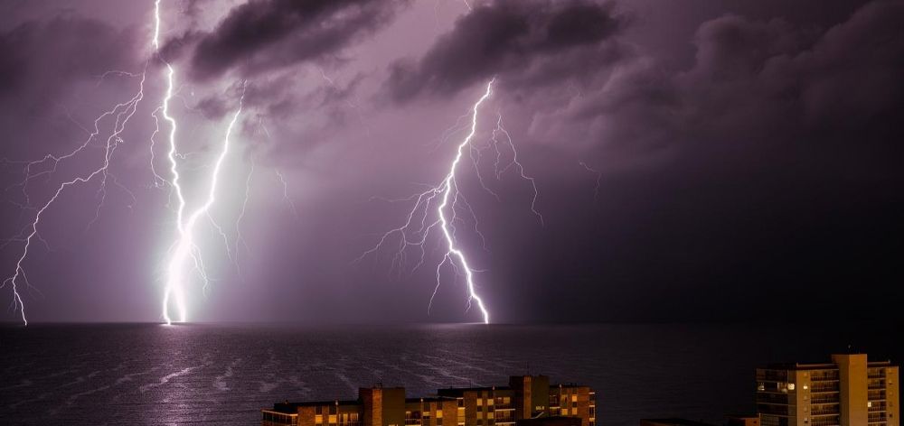 funcionamiento detector tormentas